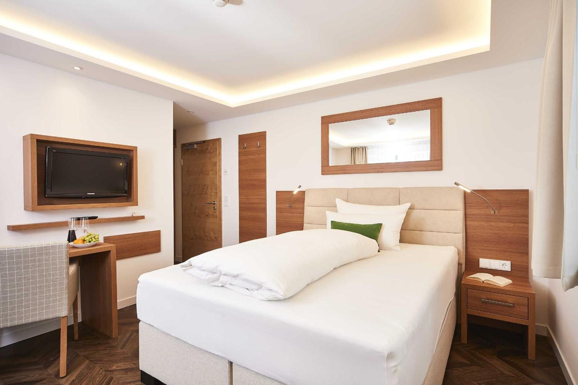 Small Double Room